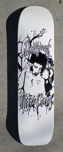 File:Decomposed Witter Cheng Heartless Bitch Deck 2008.JPG
